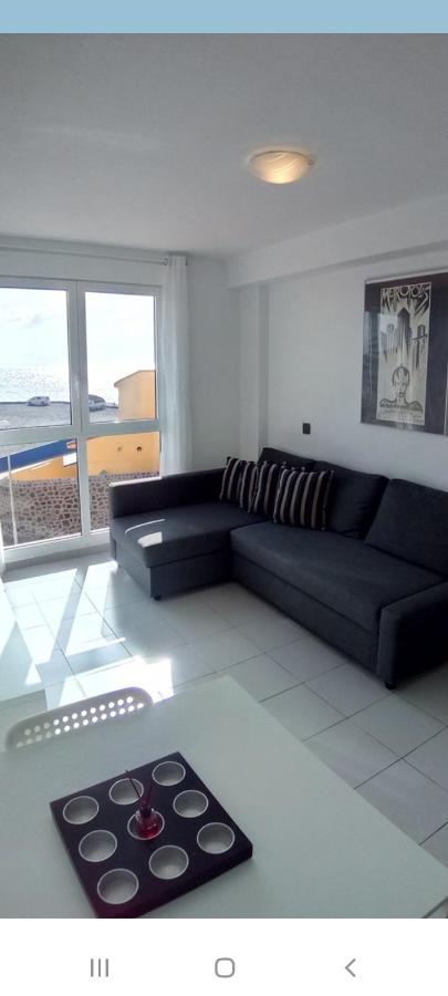 Un Dormitorio Frente Playa El Medano Luaran gambar
